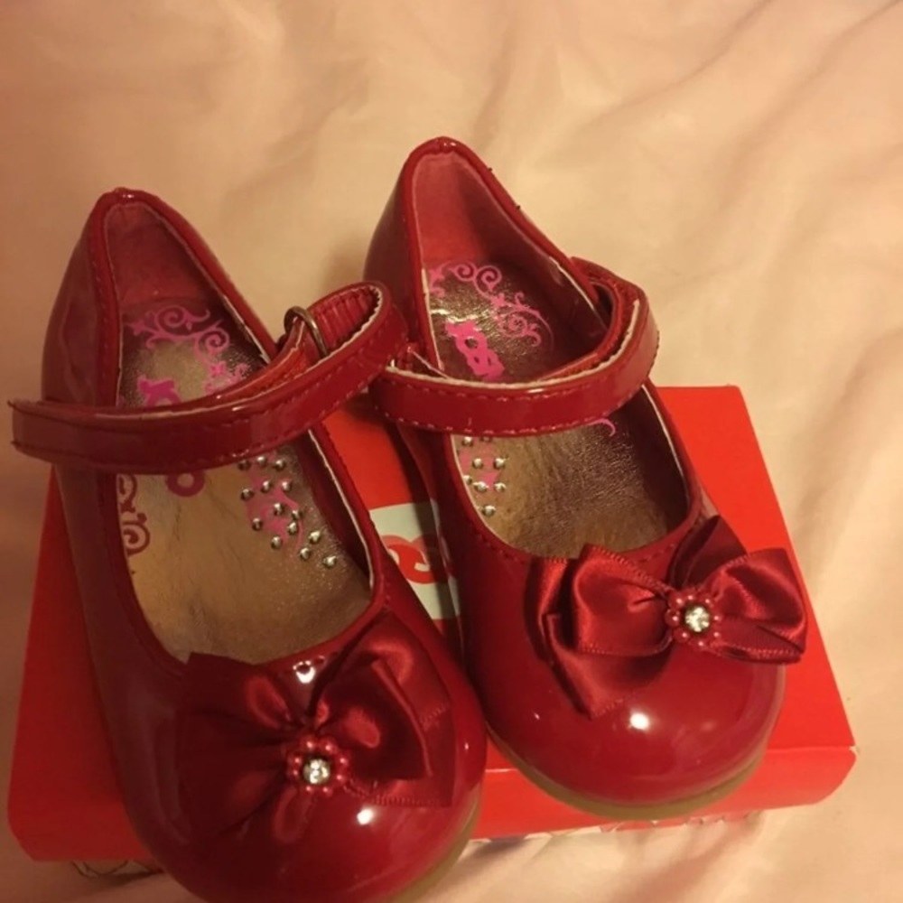 Little girls toddler dress shoes